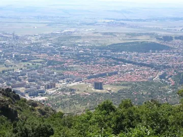 Откраднаха новогодишната украса на Сливен