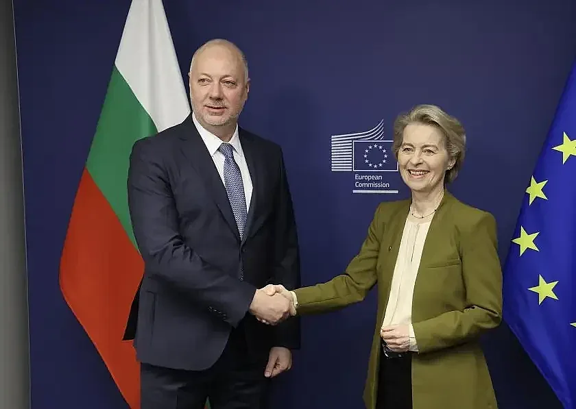 Желязков се срещна с Фон дер Лайен. Ключови думи за българските пари