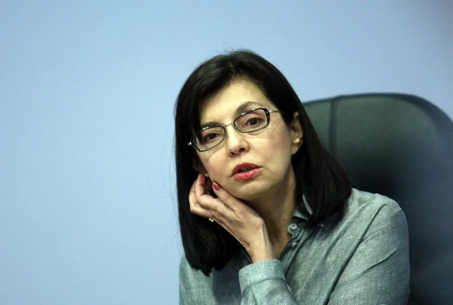 Законът "Кунева" влезе в парламента