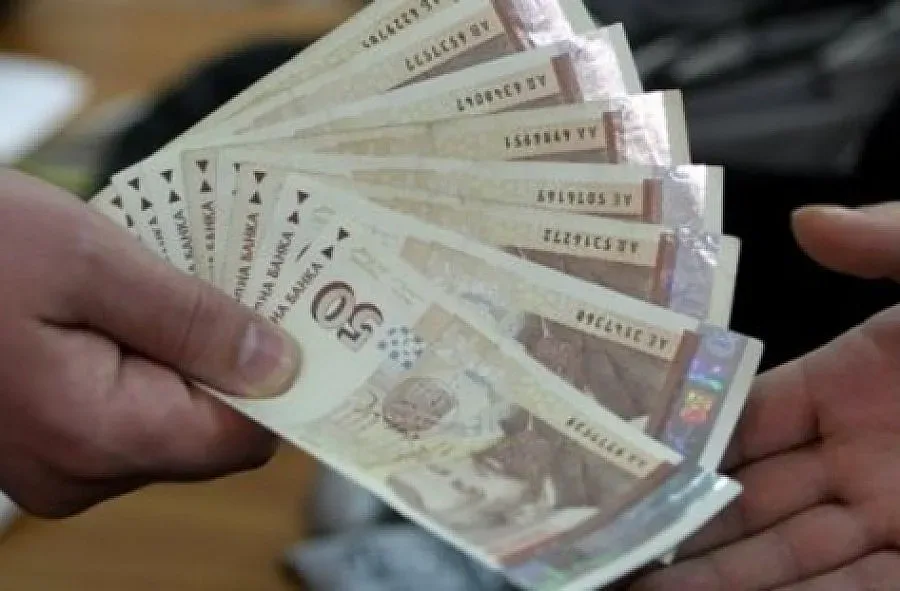 Цената на бързите заеми стига до 400%