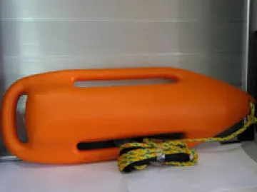 Медсестри стават спасители на плажа