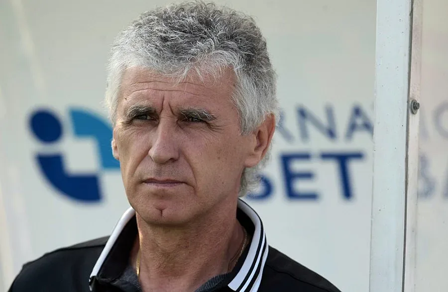 В Азия се избиват за Иван Колев