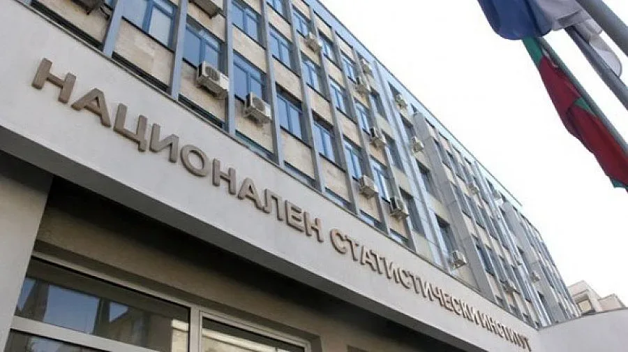 Дефлацията се задълбочи през март