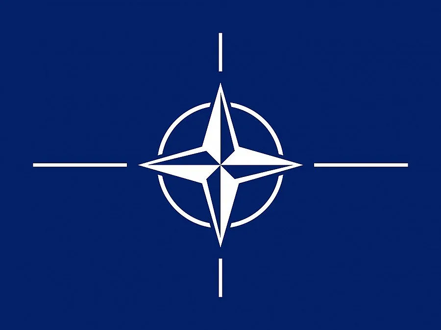НАТО размразява връзките с Москва