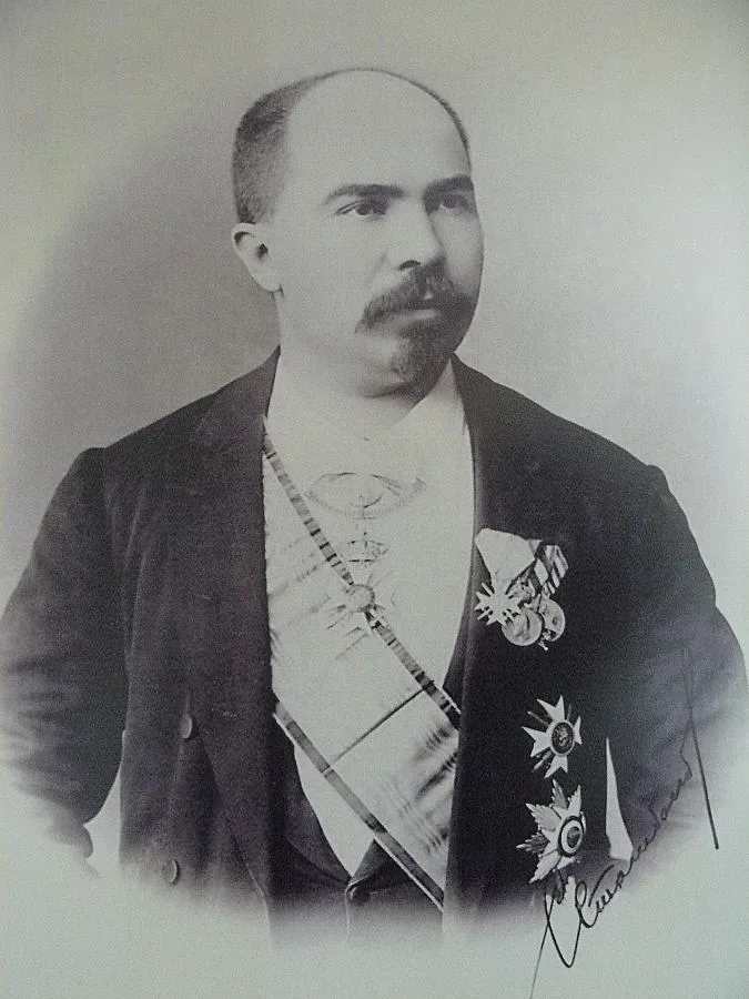 Стамболов вдига въстание без оръжие