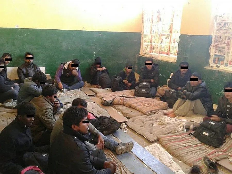 Разкриха транзитен пункт за мигранти в Бургас