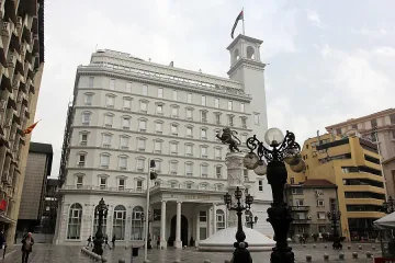 Разпуснаха парламента в Македония
