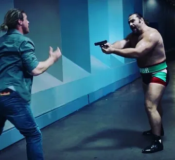 Русев мачка с пистолет в киното