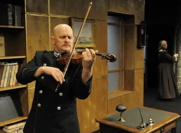 Валентин Ганев играе за ЧРД