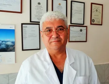 Пребиха лекар с метални пръти (ОБЗОР)