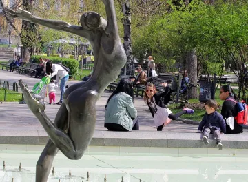 Живакът стига 28°