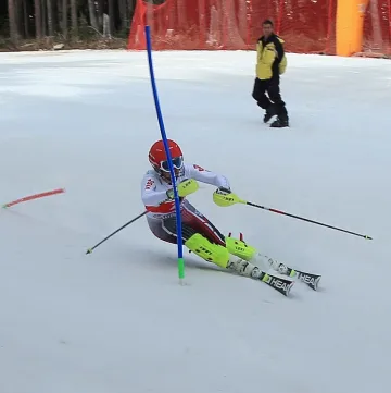 Нушев e шампион на Мексико в слалома