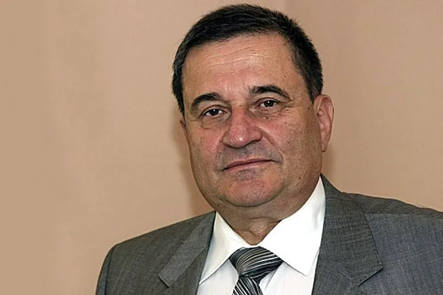 Да си купиш ток - задача за напреднали