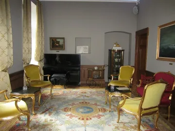 Татяна и Онегин се срещат в София