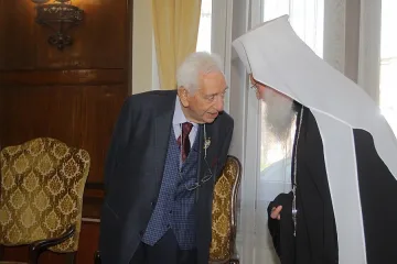 Неофит даде орден на Гиньо Ганев