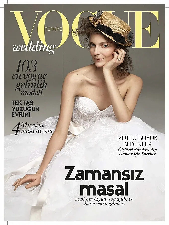 Българка е на корицата на модната библия Vogue