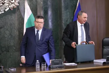 Цацаров: 16 в ареста след операцията в ДАИ