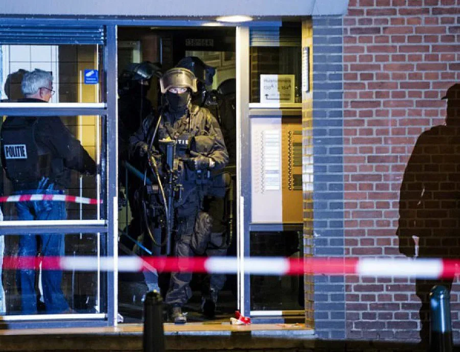 За приликите и разликите между Моленбек и Франция