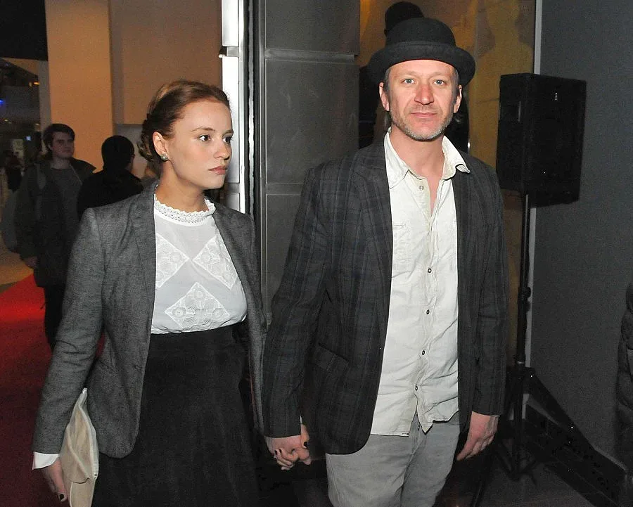 Деян бди над Радина