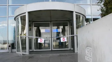 До 4 април без полети на България ер до "Завентем"