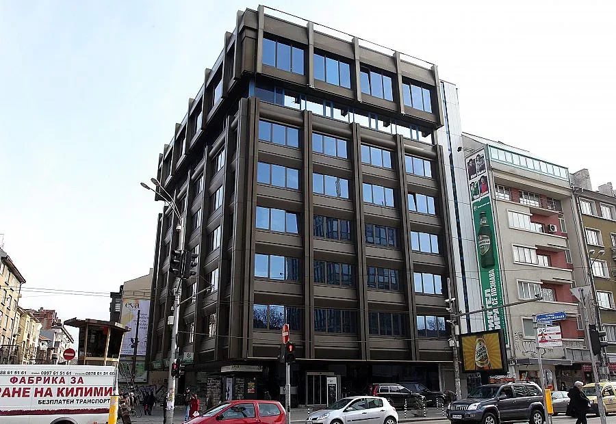 Дълг на всеки политик е да брани интересите на България