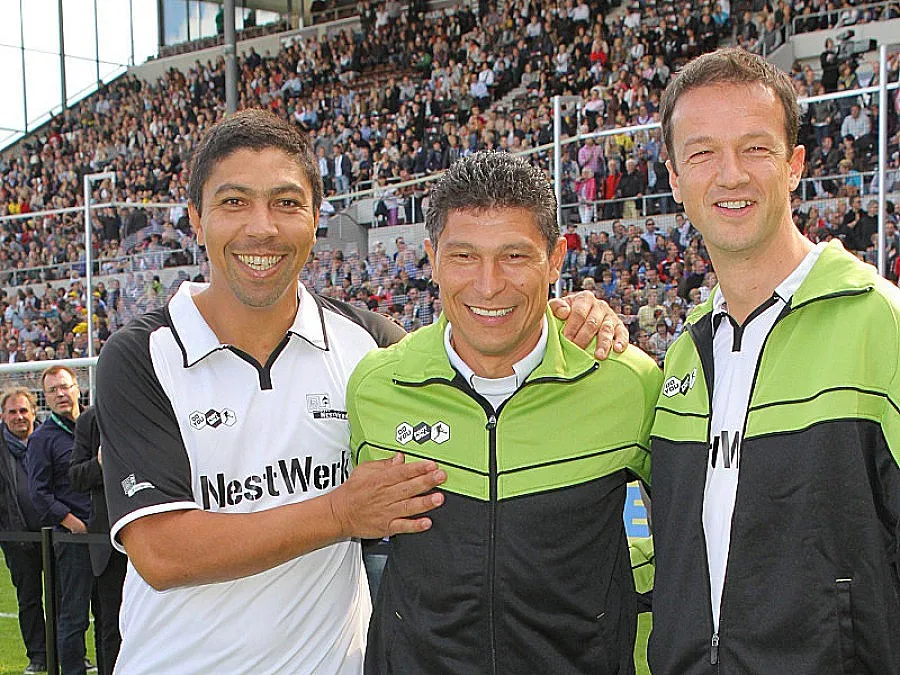 Балъков пред "Кикер": Стадионът беше пълен, а аз плаках