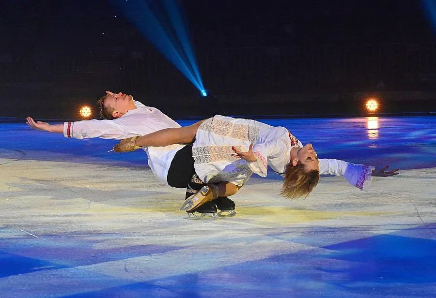 Албена и Максим вдигнаха на крака 12 000