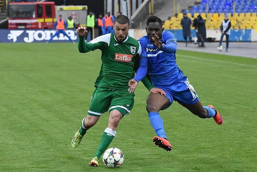 "Левски" привиква шеф на килимчето