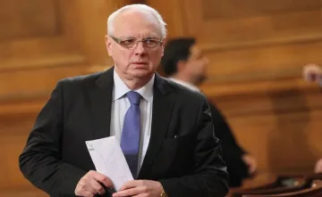Енчев праща неграмотни в Трудови войски
