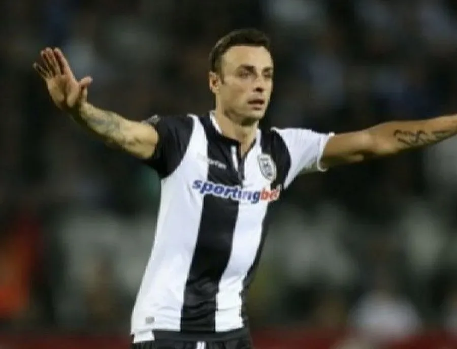 В Гърция: Бербатов е голямото разочарование на ПАОК