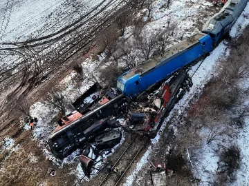 Уволнен шеф на БДЖ с разкрития за фаталната катастрофа на влакове