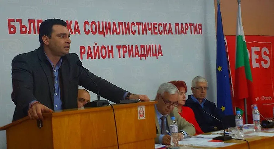 Паргов с 8 от 8 номинации за лидер