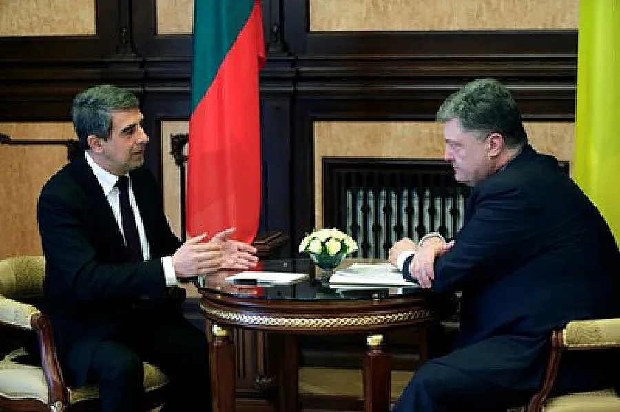 Плевнелиев се срещна с Порошенко