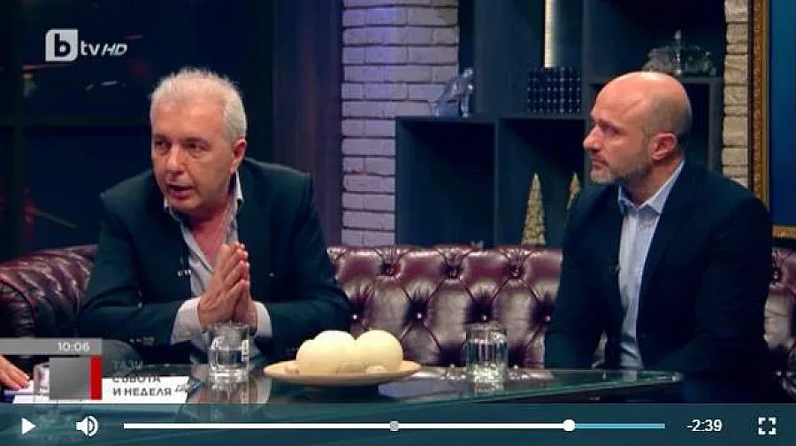 Днес сделката петрол срещу демокрация звучи странно