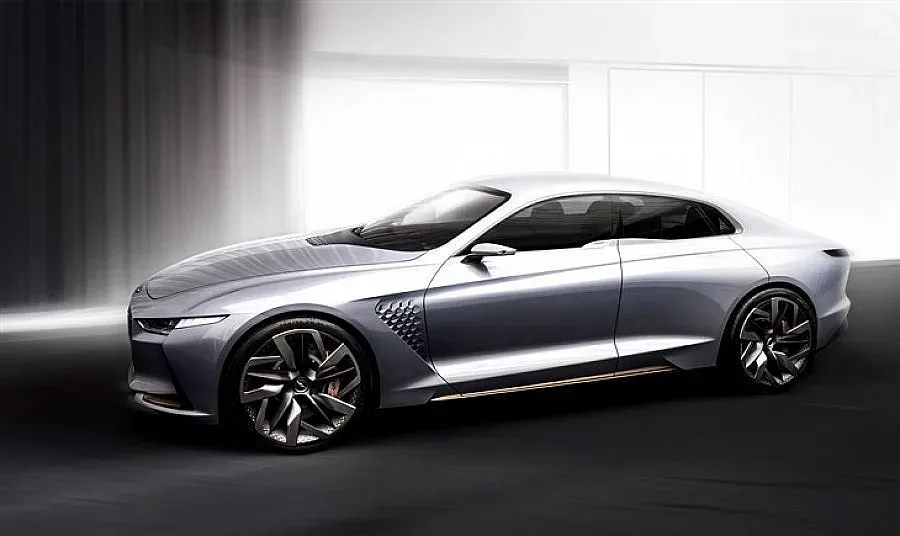 Показаха в Ню Йорк новия Genesis