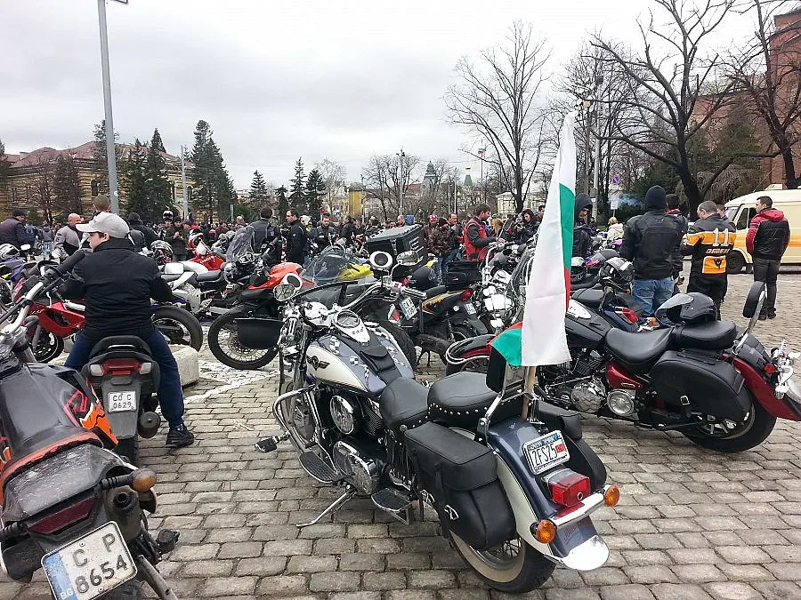 Стартира Мотосезонът