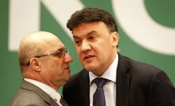 Четири байпаса за служител на БФС