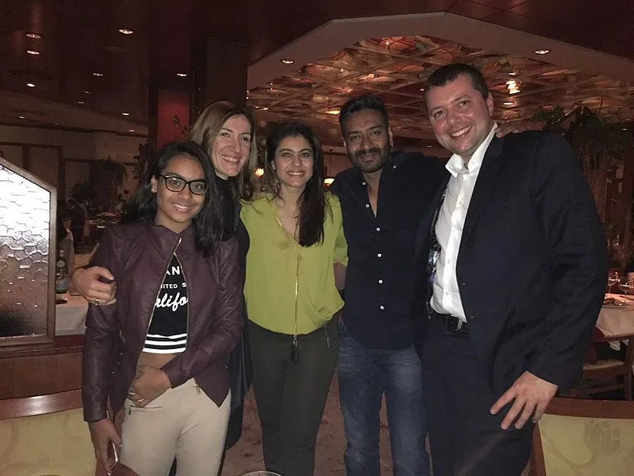 Ангелкова се снима със звезди на Боливуд