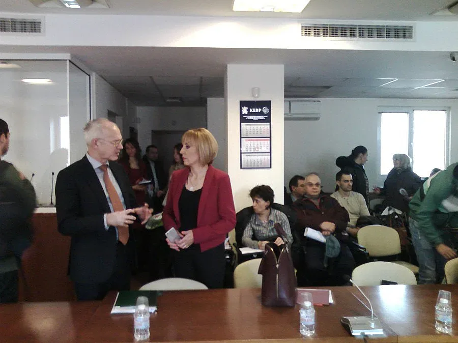 М. Манолова: И токът, и парното трябва да поевтинеят