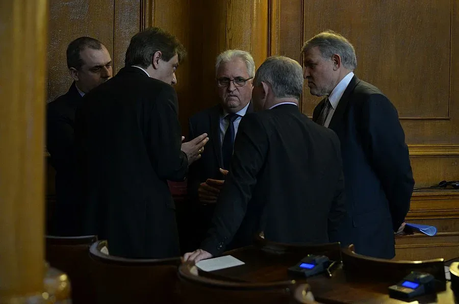 След Обама и наши политици в Куба