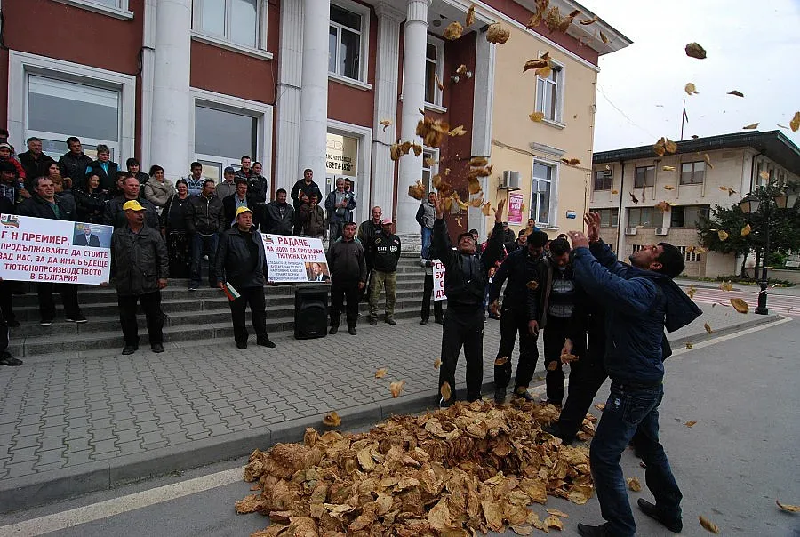 Производители разписват с  "Булгартабак" стратегия за 5 г. (ОБЗОР)