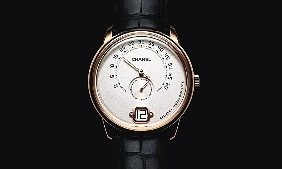 36 000 долара за часовник от злато