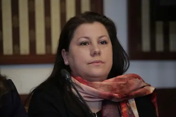 Младите даряват и без покана