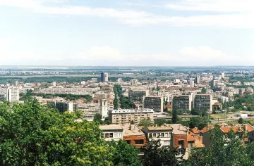 Пенсионер потроши съсед заради некролог