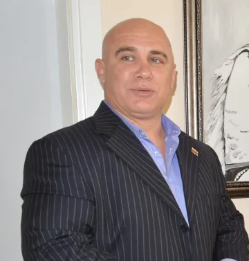Запасни офицери обучават доброволци-граничари 