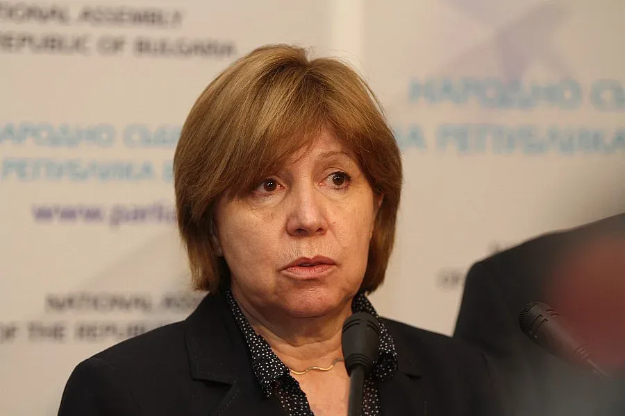 Цацаров поиска имунитета на депутат от БСП