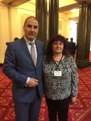 Софрониево си избра жена