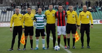 10 от "Черно море" изпуснаха "Локо" Пд