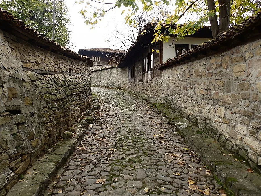 Хубавата Елена - бисерът на Балкана 