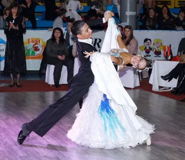 Министър и посланици на спортни танци в Монтана